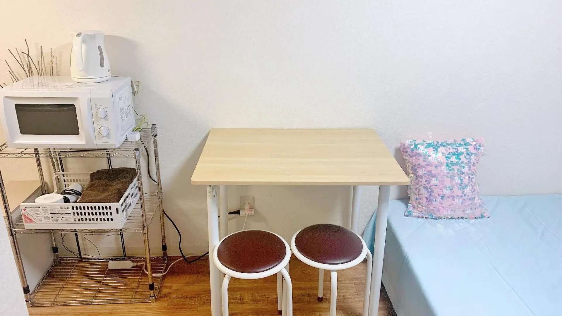 Apartment Shinjuku Kabukicho#High Speed Wifi#3Minutes Tosubway#新宿中心地带著名歌舞伎町 车站步行3分#24小时保安shinjuku429 Tokyo